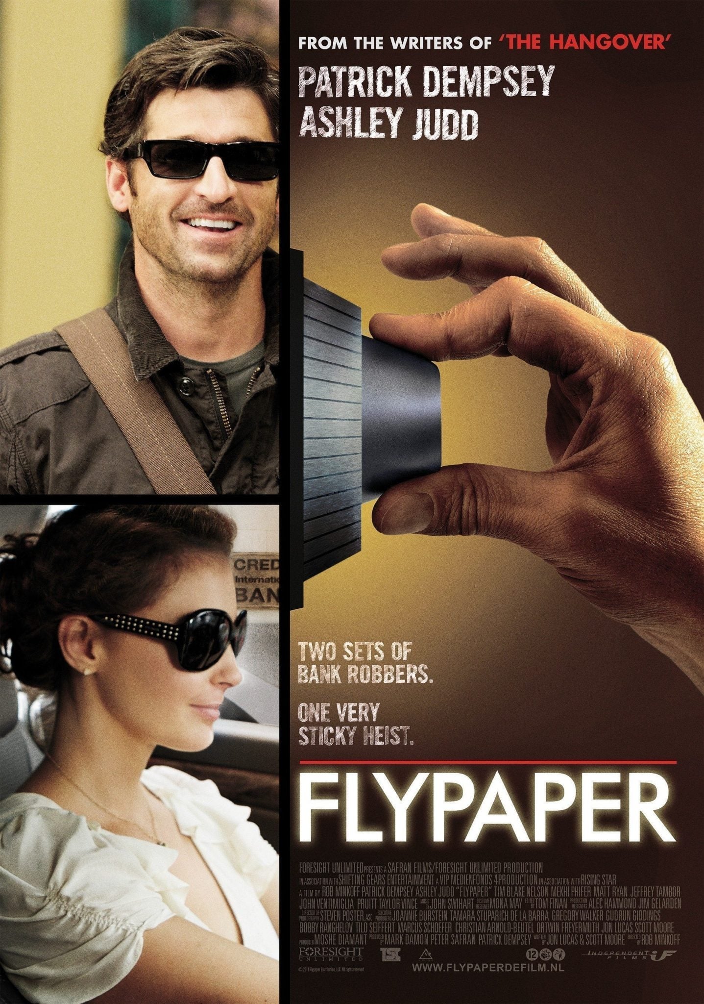دانلود صوت دوبله فیلم Flypaper